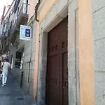 Casa Del Nuncio * توليدو